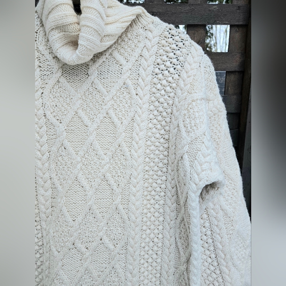 Vintage J.Crew Wool Sweater - Picture 3 of 10